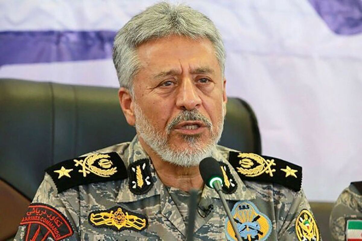 امیر دریادار سیاری: خون شهدا ضامن امنیت و اقتدار ایران اسلامی است