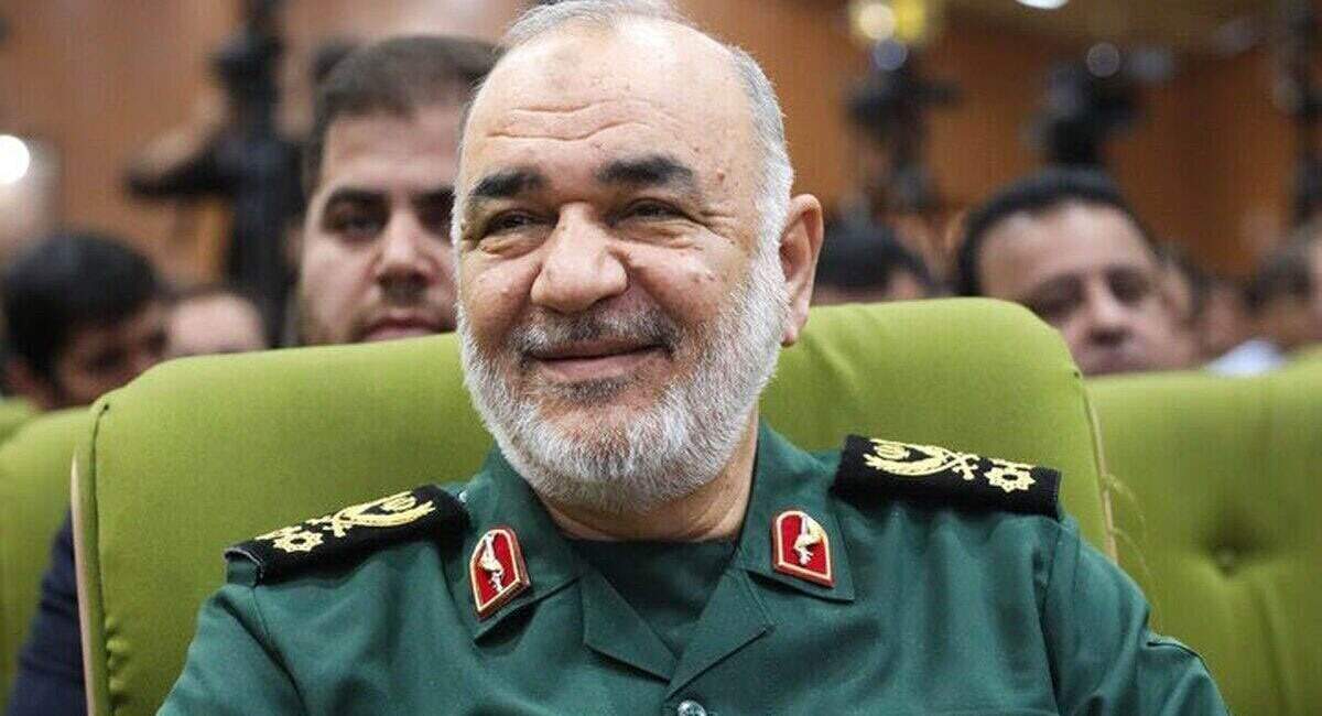 دختر شهید سلامی: پدرم تا آخرین لحظه عمر در حال مطالعه و فراگیری علم بود
