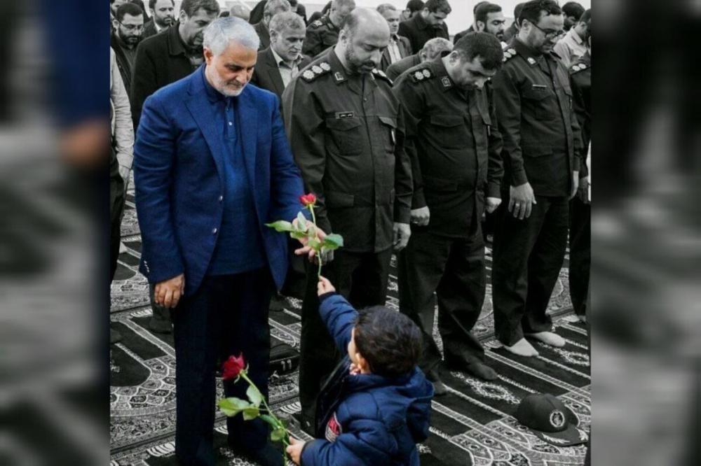 سردار شریفی: شهید حاج قاسم سلیمانی الگوی عملی تکریم خانواده شهدا بود