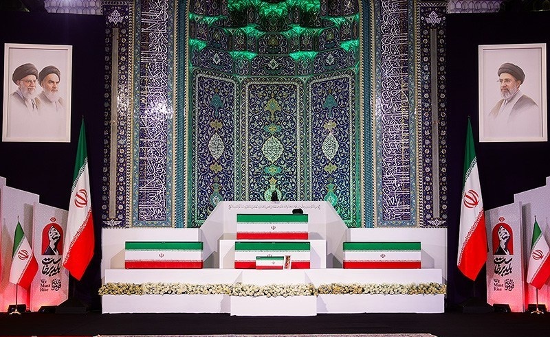 ادای احترام شخصیت‌های جهان به پیکر مطهر آقای شهید ایران