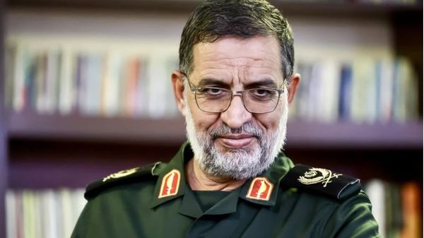 شهید نائینی چگونه پاسدار شد؟