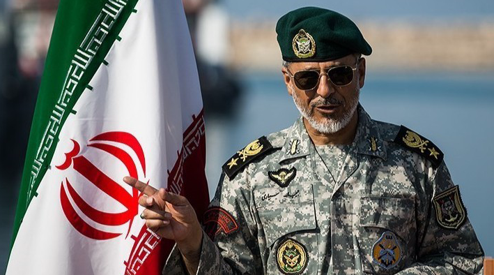 الأدمیرال سیاری: الصناعة الدفاعیة فی البلاد حققت الردع المستدام