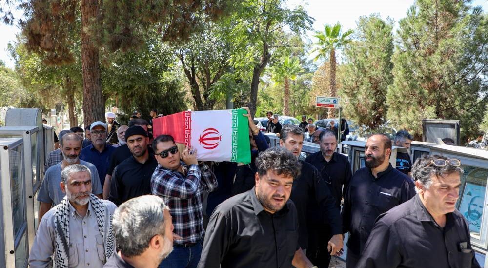 خاکسپاری پیکر جانباز شهید محمدحسین باشی در بهشت زهرا(س)