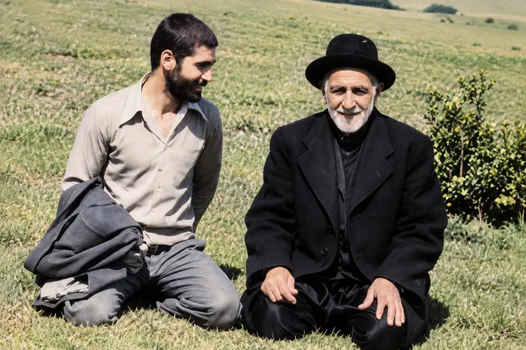پاسداری که به قلب تشکیلات حزب دموکرات نفوذ کرد