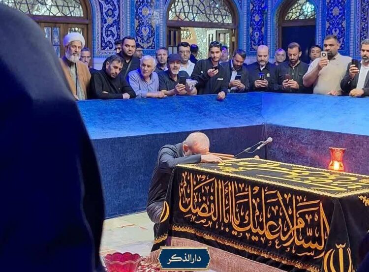 President Pezeshkian visits Imam Reza shrine in Mashhad